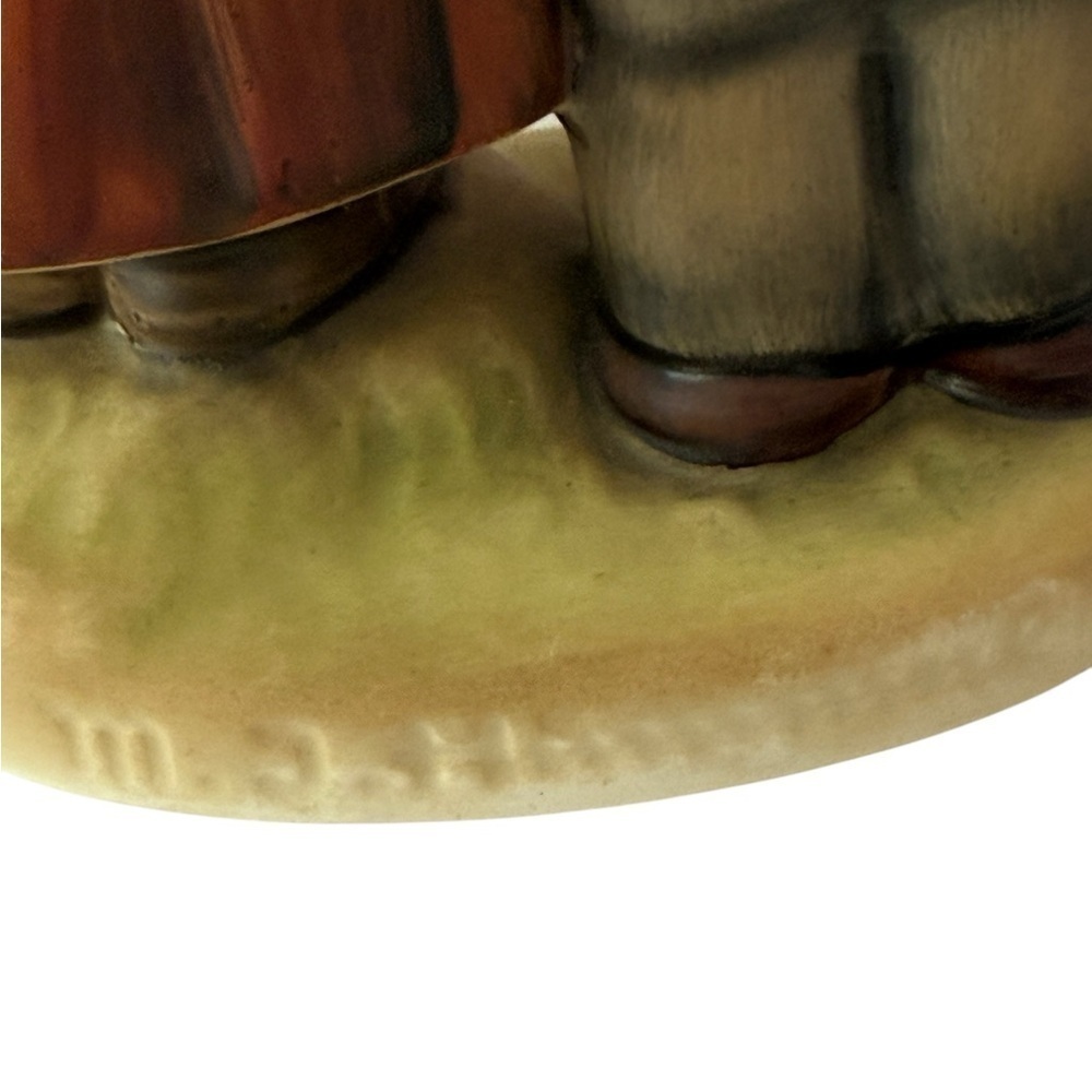 Vintage Hummel Birthday Serenade Goebel Marked 1952 218 W. Germany Collectible - Picture 7 of 8